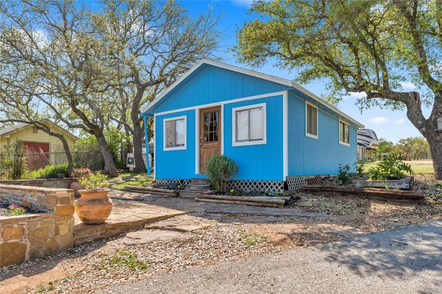 129 Ponderosa Point DR, Burnet, TX 78611