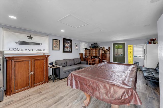 129 Ponderosa Point DR, Burnet, TX 78611