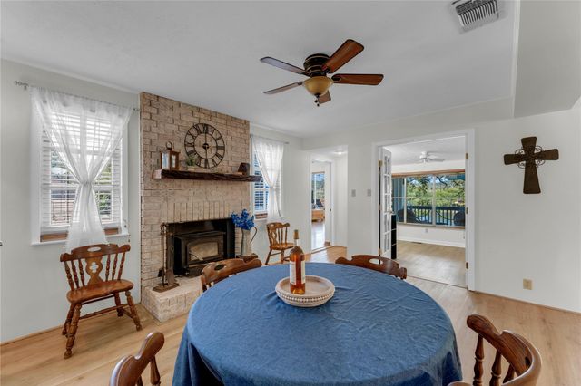 129 Ponderosa Point DR, Burnet, TX 78611