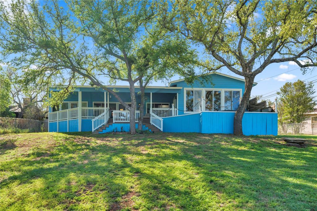 129 Ponderosa Point DR, Burnet, TX 78611