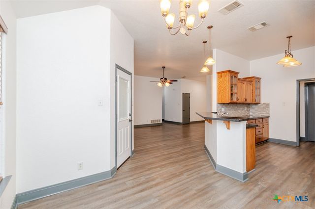 613 Circle Drive, Killeen, TX 76542