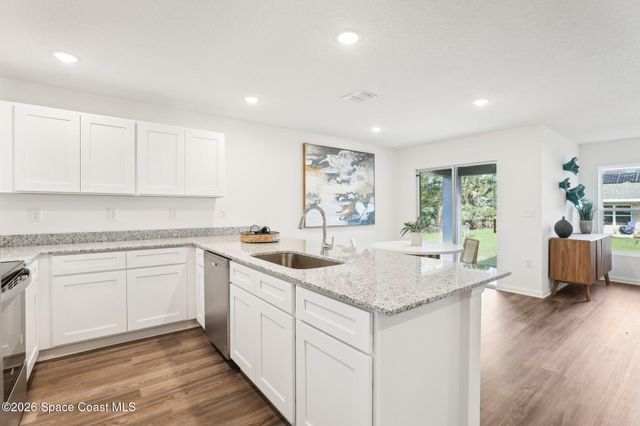 796 Doverbrook Road NW, Palm Bay, FL 32907