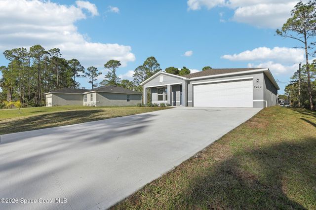 796 Doverbrook Road NW, Palm Bay, FL 32907