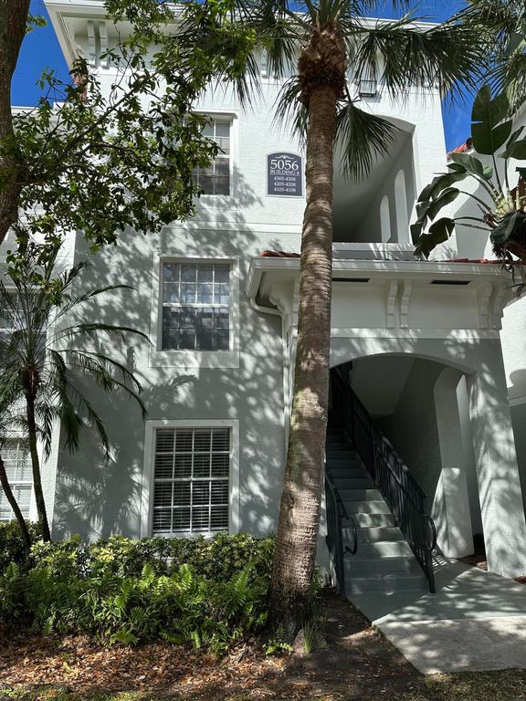 5056 Lantana Road 4105, Greenacres, FL 33463