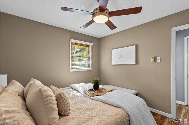 11 Charlotte Drive, Hazelwood, MO 63031