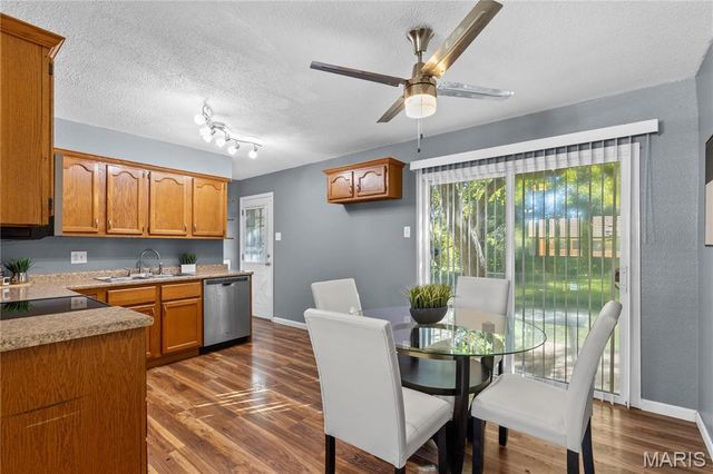 11 Charlotte Drive, Hazelwood, MO 63031