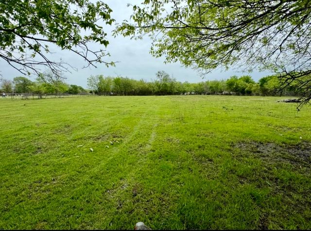 8796 Griffin Lane, Crandall, TX 75114