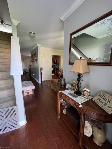 818 Leach Avenue, Thomasville, NC 27360