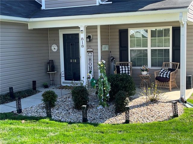 818 Leach Avenue, Thomasville, NC 27360