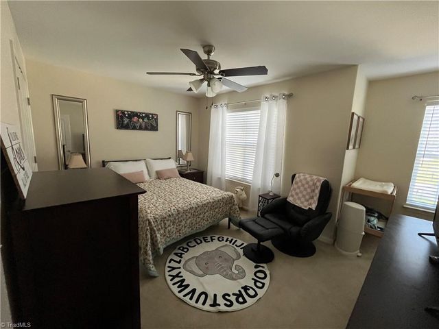 818 Leach Avenue, Thomasville, NC 27360