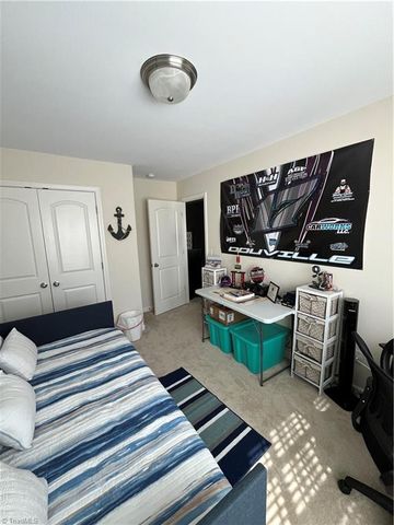 818 Leach Avenue, Thomasville, NC 27360