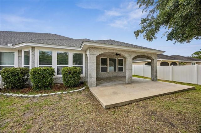 126 Miller Court, Kingsland, GA 31548