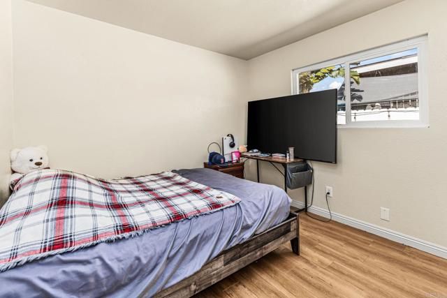 79 Sherwood St, Chula Vista, CA 91911