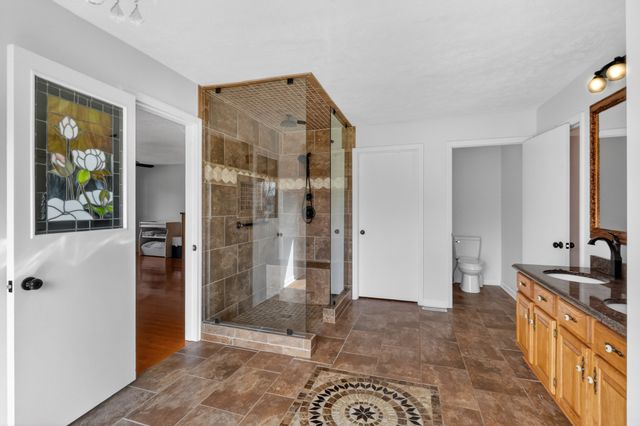 7255 Hall Rd, Greenbrier, TN 37073