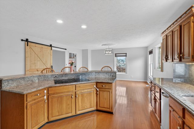 7255 Hall Rd, Greenbrier, TN 37073