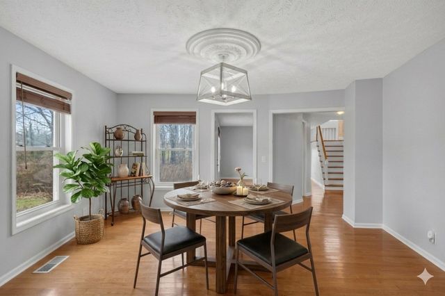 7255 Hall Rd, Greenbrier, TN 37073