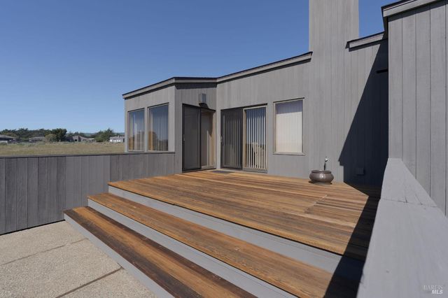 41569 Hatchway, The Sea Ranch, CA 95497