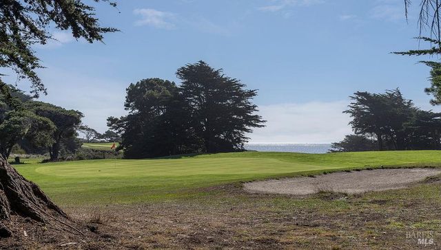 41569 Hatchway, The Sea Ranch, CA 95497