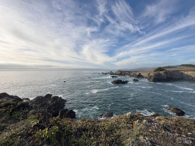 41569 Hatchway, The Sea Ranch, CA 95497