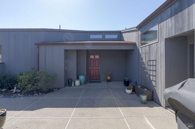 41569 Hatchway, The Sea Ranch, CA 95497