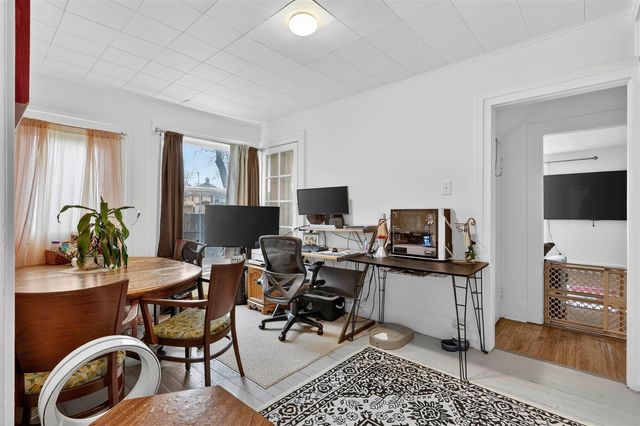 200 E Grove Street, Greenville, MI 48838