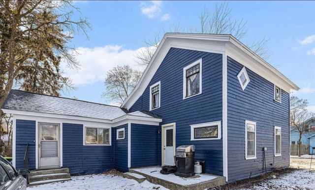 200 E Grove Street, Greenville, MI 48838