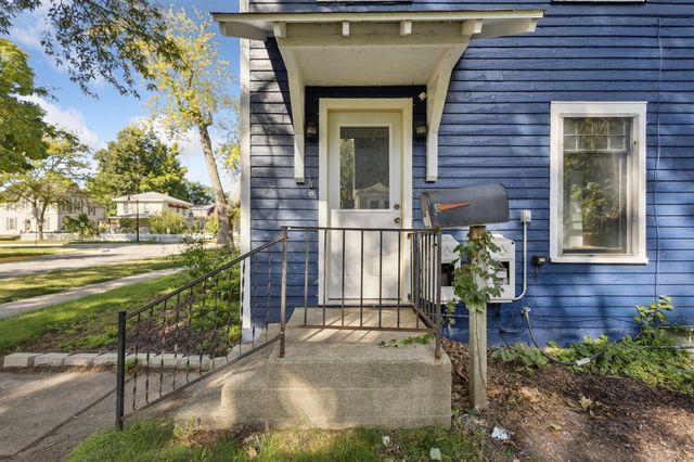 200 E Grove Street, Greenville, MI 48838