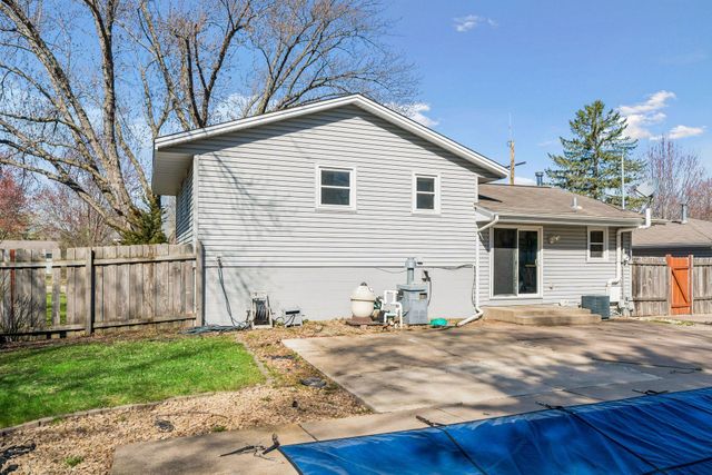 11324 Quebec Avenue N, Champlin, MN 55316