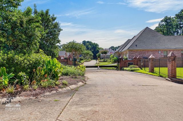 9108 Colonial Gardens, Shreveport, LA 71106
