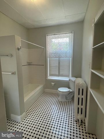 1010 N 5TH ST, Philadelphia, PA 19123