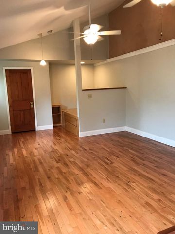 1010 N 5TH ST, Philadelphia, PA 19123