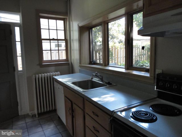 1010 N 5TH ST, Philadelphia, PA 19123