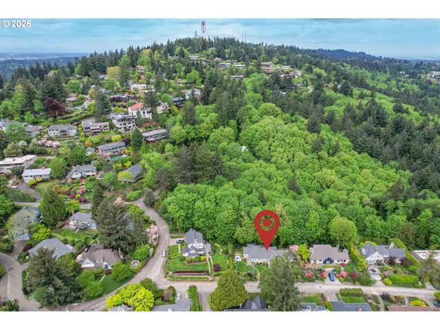5321 Sw MENEFEE Dr, Portland, OR 97239