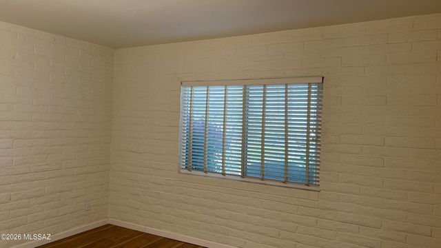 8126 N Madrid Drive, Tucson, AZ 85704
