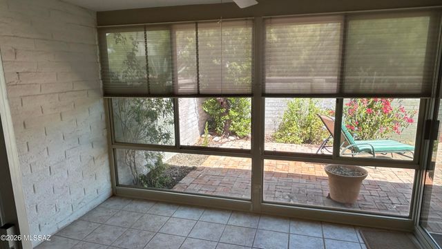 8126 N Madrid Drive, Tucson, AZ 85704