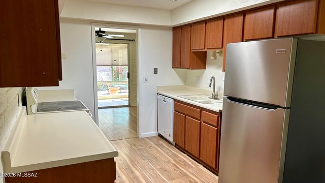 8126 N Madrid Drive, Tucson, AZ 85704