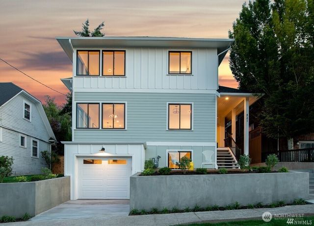 421 N 63rd Street, Seattle, WA 98103
