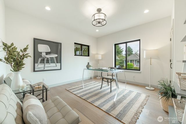 421 N 63rd Street, Seattle, WA 98103