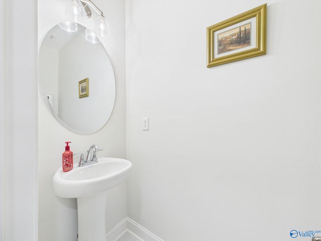 26 Hemingway Road, Madison, AL 35756