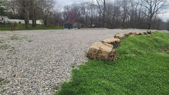 4595 Boggs Road, Zanesville, OH 43701