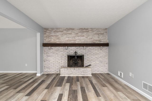 1971 New Market Drive, Grove City, OH 43123