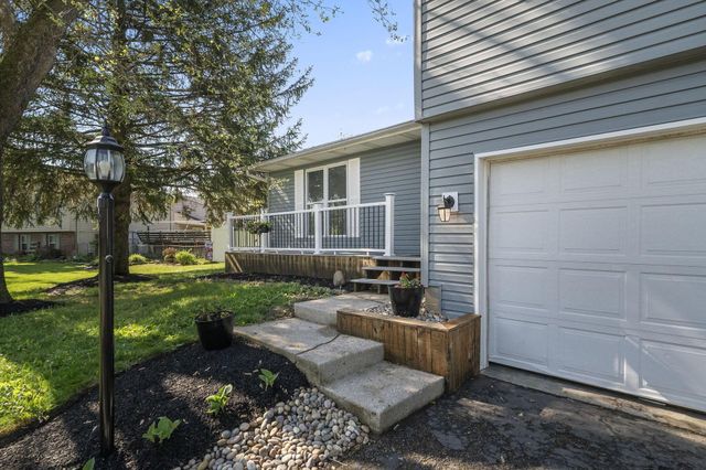 1971 New Market Drive, Grove City, OH 43123