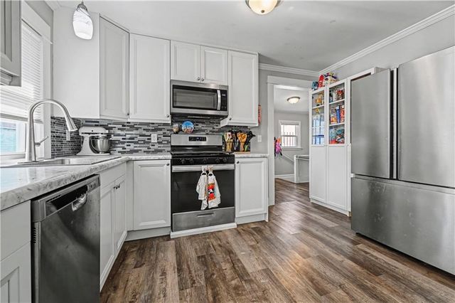 1440 S 41st Street, Kansas City, KS 66106