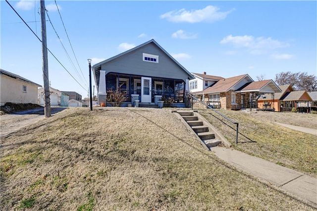 1440 S 41st Street, Kansas City, KS 66106