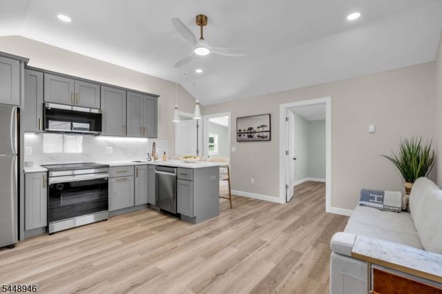 24 Northwestern Trl, Hopatcong Boro, NJ 07843
