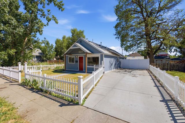 1827 W College Ave, Spokane, WA 99201