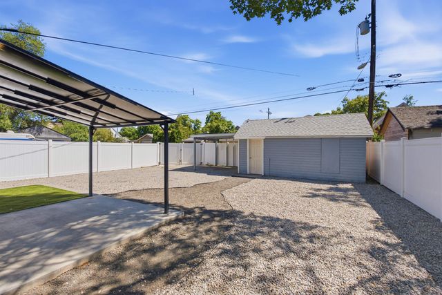 1827 W College Ave, Spokane, WA 99201