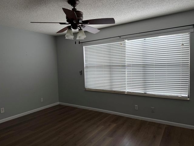 5508 Cannon Way C, West Palm Beach, FL 33415