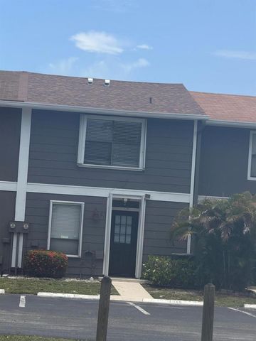 5508 Cannon Way C, West Palm Beach, FL 33415
