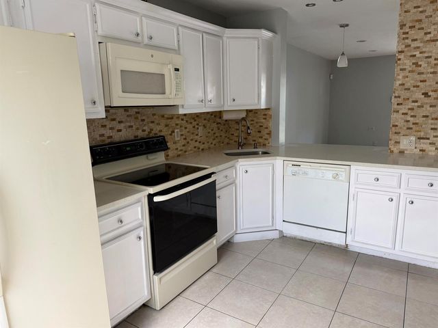 5508 Cannon Way C, West Palm Beach, FL 33415
